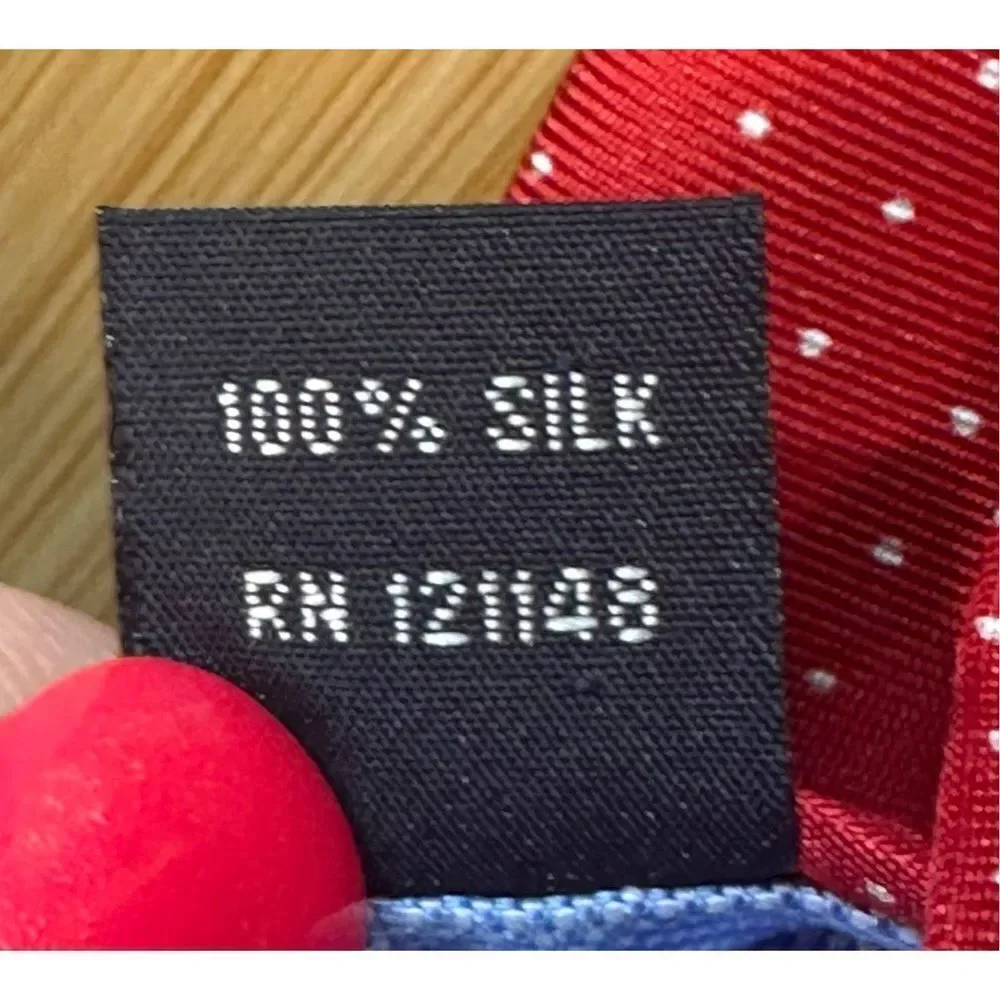 Tommy Hilfiger blue and red 100% silk golf tie